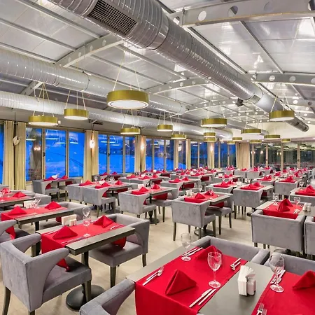 Sisushotel 4* Кешме
