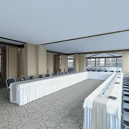 Sisushotel 4* Кешме